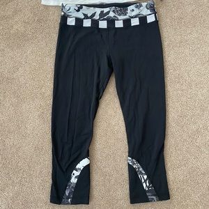 Lulu lemon Wunder Under Crop Capri (set available)